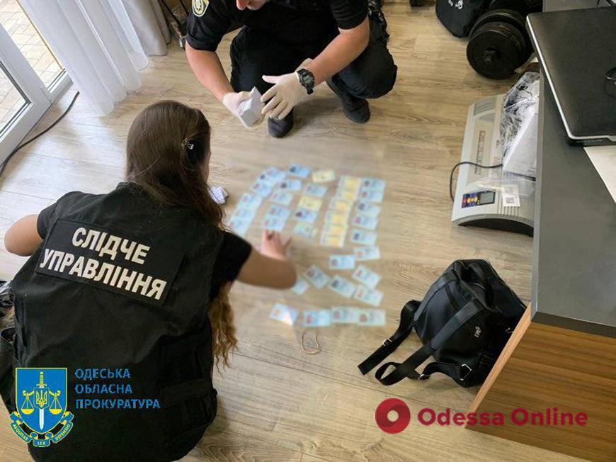 Одеська ОЗУ заробляла на фальшивих водійських правах