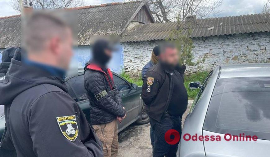 В Одесской области схватили полицейского офицера на взятке в две тысячи долларов