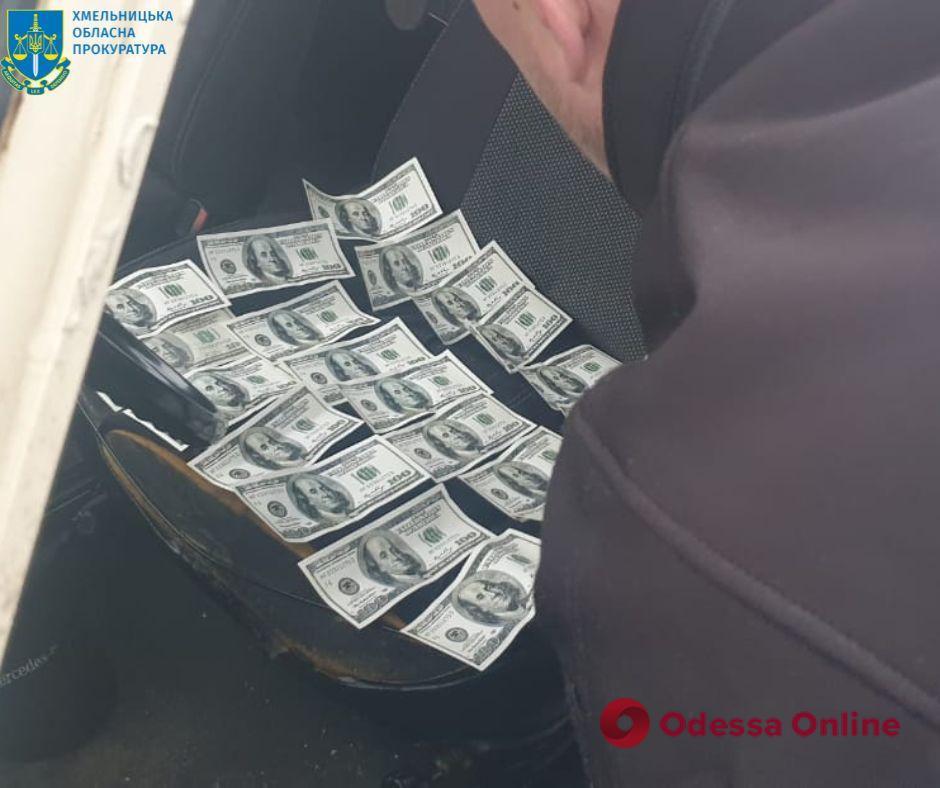 Цена «вопроса» – от 3000 долларов: в Одессе разоблачили схему нелегального выезда военнообязанных за границу