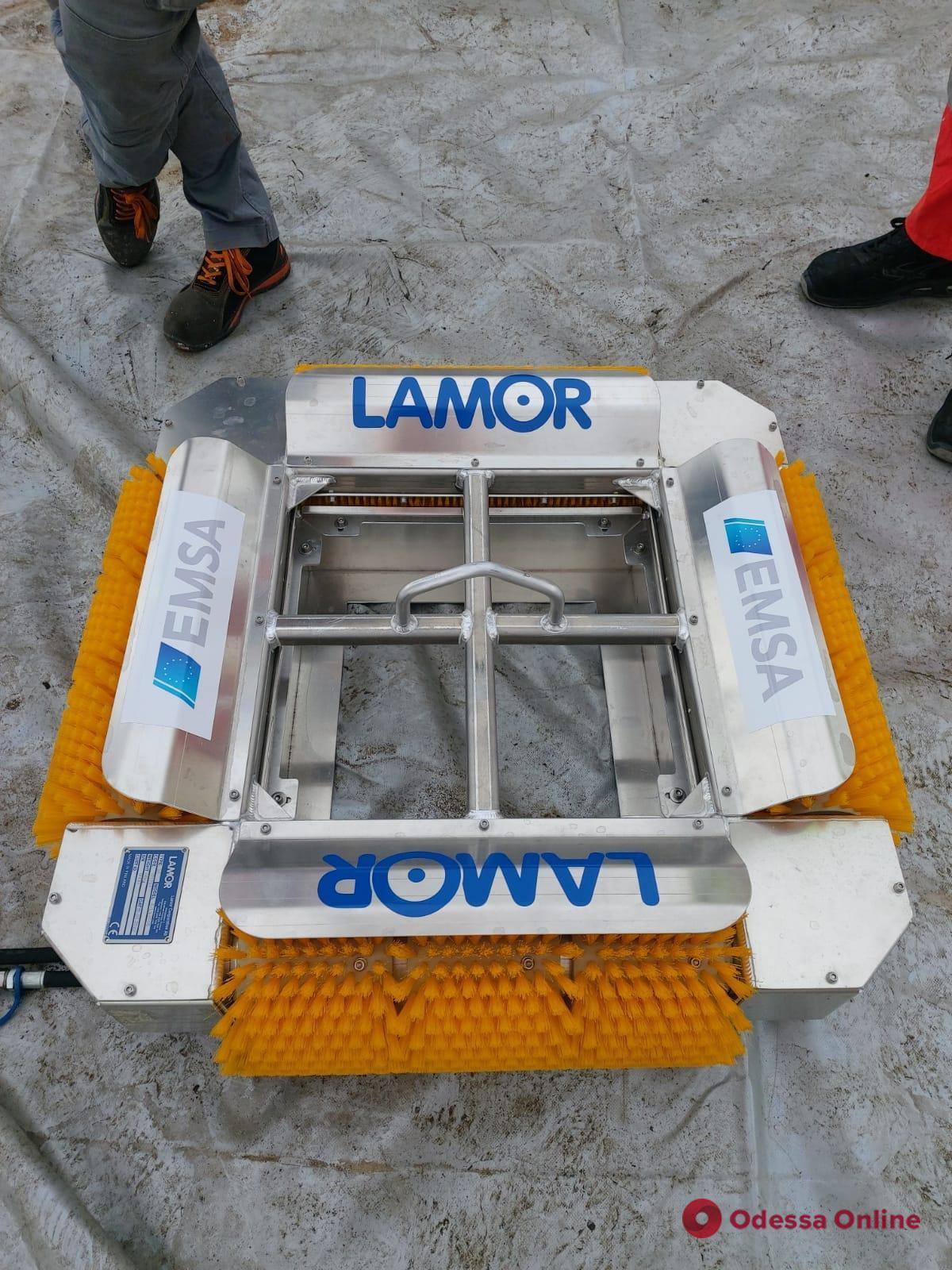 Одеська філія АМПУ отримає обладнання для локалізації та ліквідації забруднень у морі