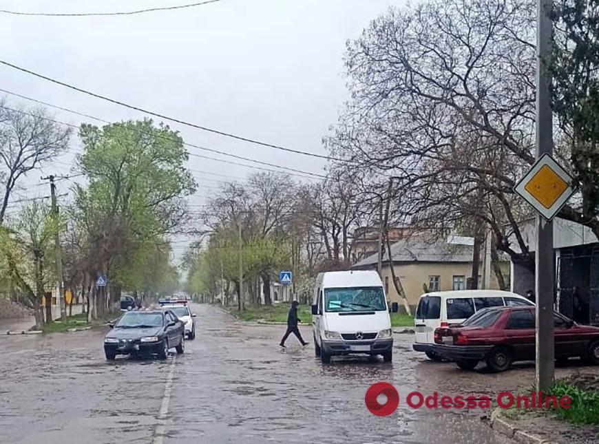Болград: лихач отправил в больницу пенсионерку, переходившую дорогу по «зебре»