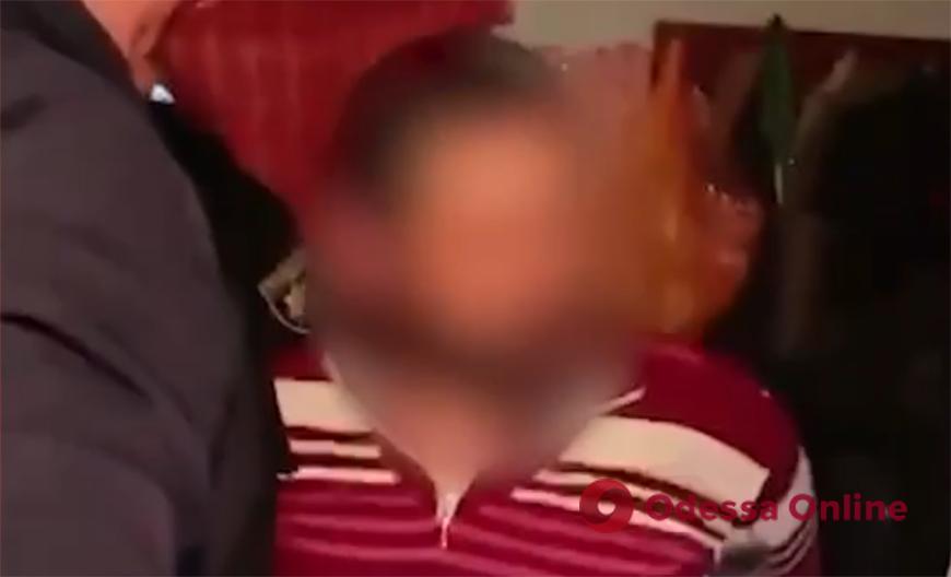 Распространял детское порно: жителя Одесской области задержали на Киевщине