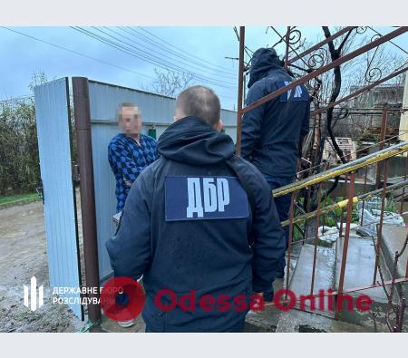 В Одесской области чиновник воинской части отбирал у солдат боевые доплаты