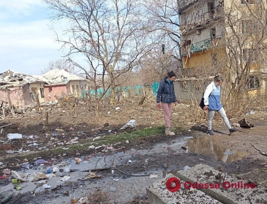 Последствия обстрела Константиновки в Донецкой области (фото)