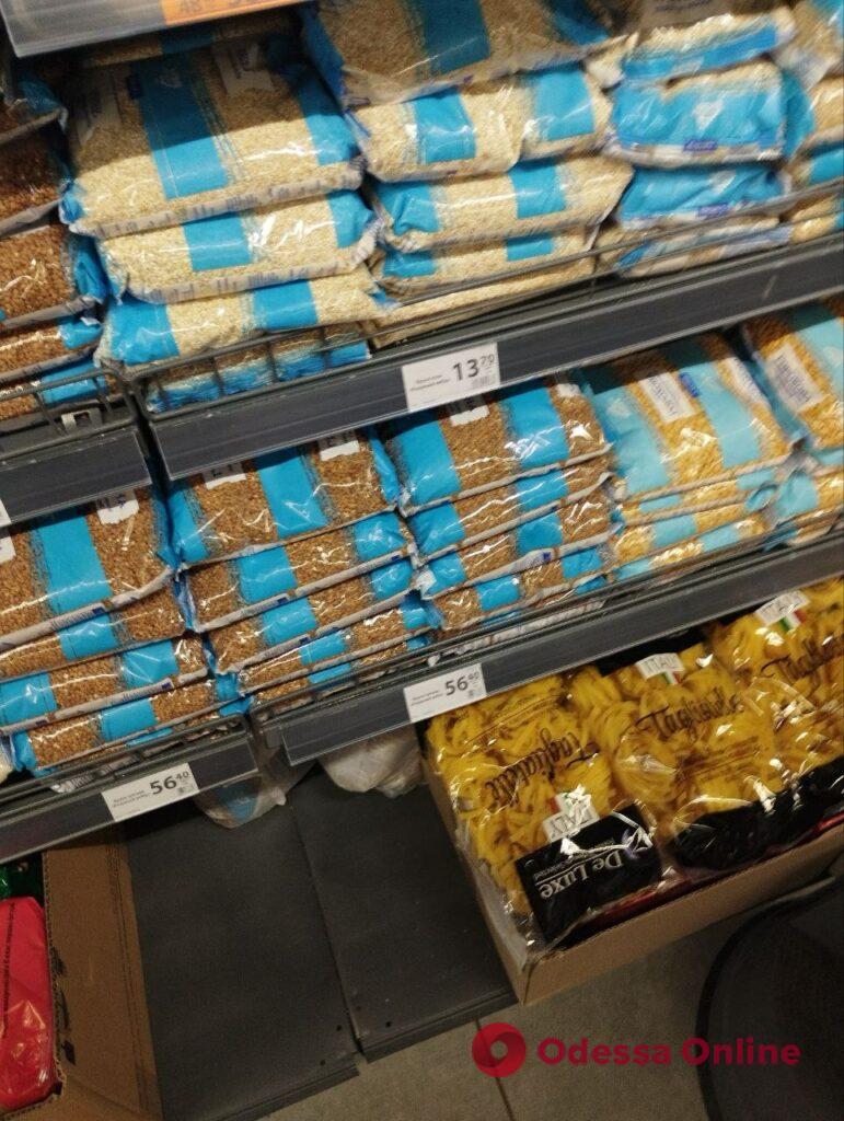 Сахар, свекла и куриная тушка: обзор цен в одесских супермаркетах