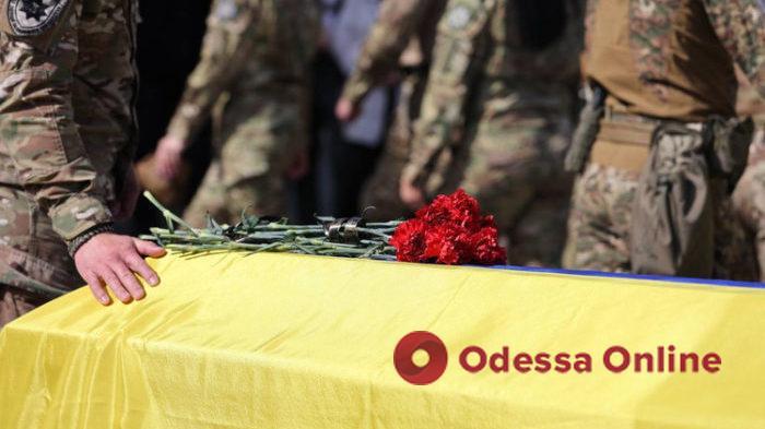 В Одессе разработали варианты надгробий для могил погибших защитников Украины