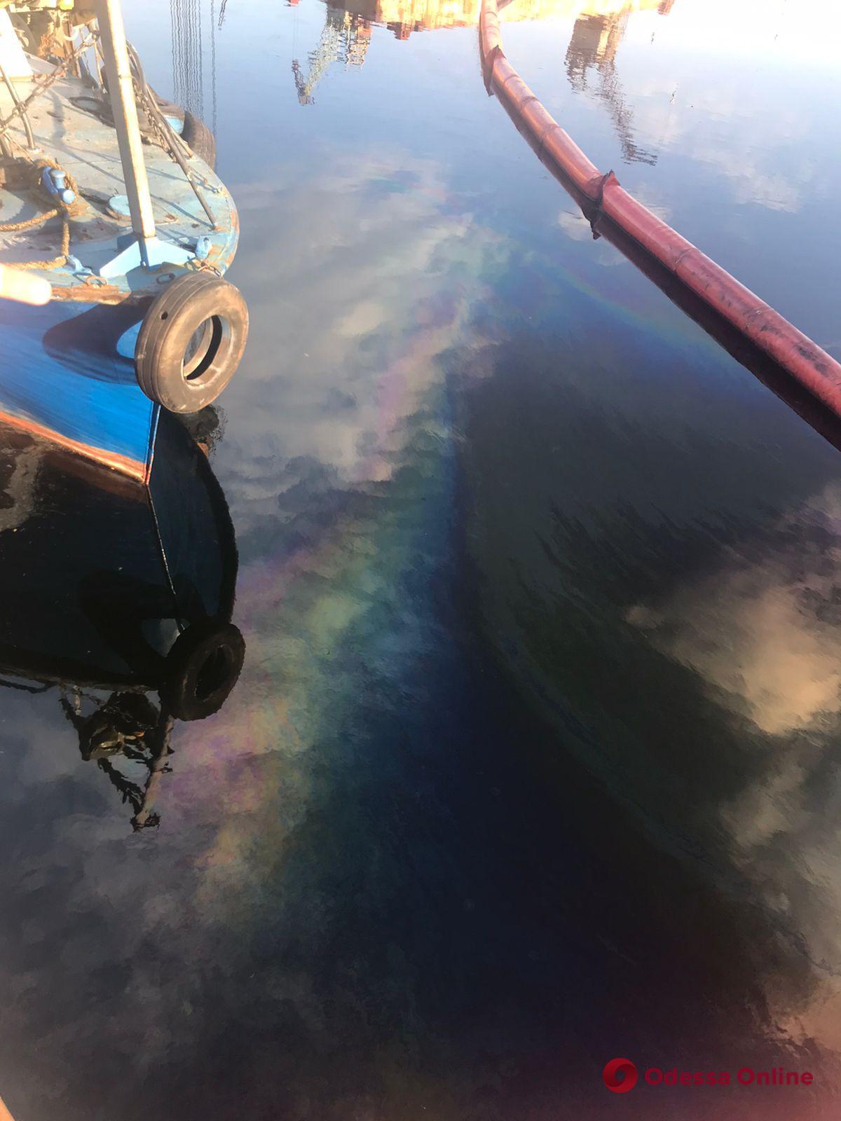 На Одещині Сухий лиман забруднили нафтопродуктами