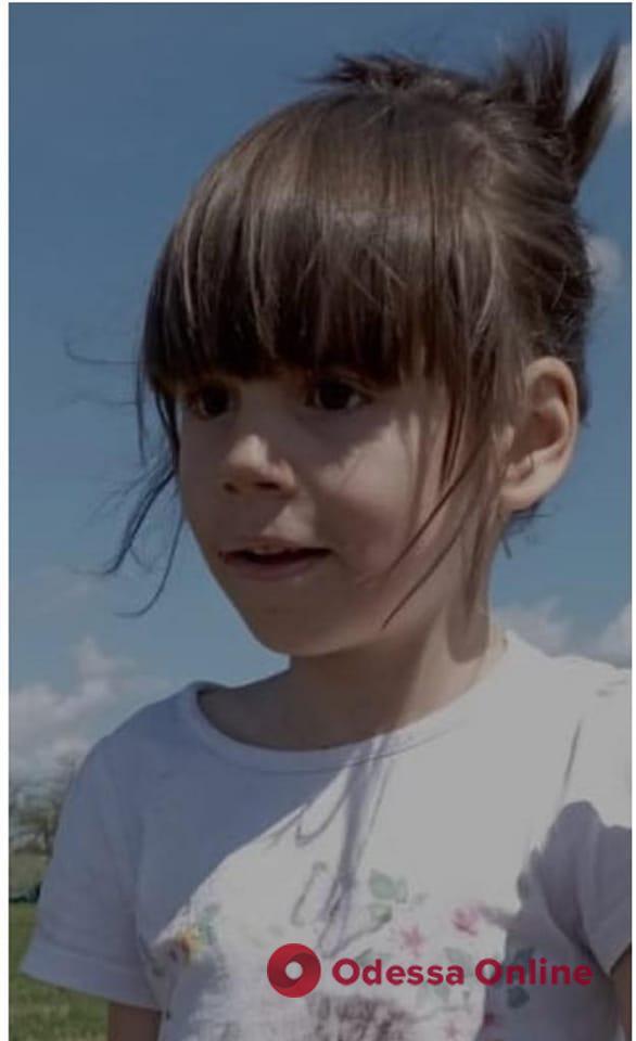 На Одещині безвісти зникла 6-річна дівчинка, яка не розмовляє