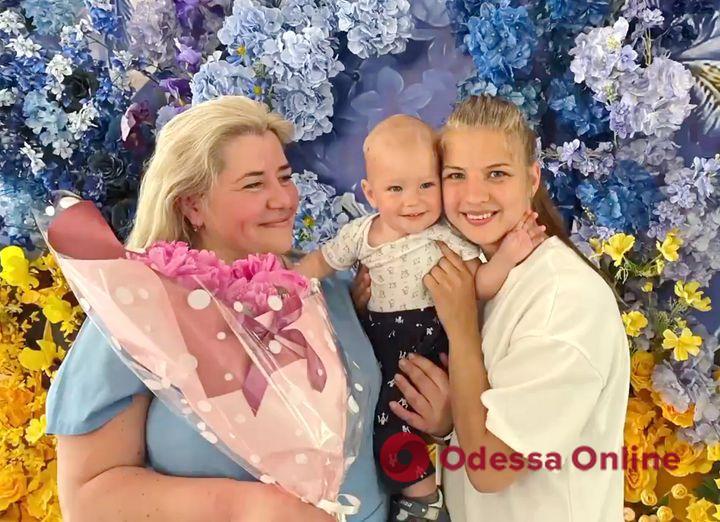Одеська лікарка врятувала 11-місячну дитину, яка захлинулася та втратила свідомість