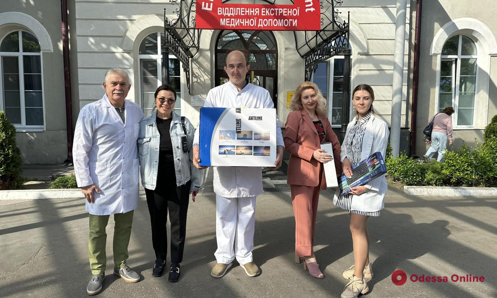 Одесская городская больница №1 получила современное реабилитационное оборудование