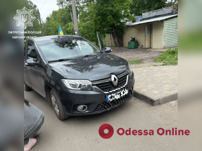 В Одессе на Тираспольском шоссе автомобиль сбил женщину