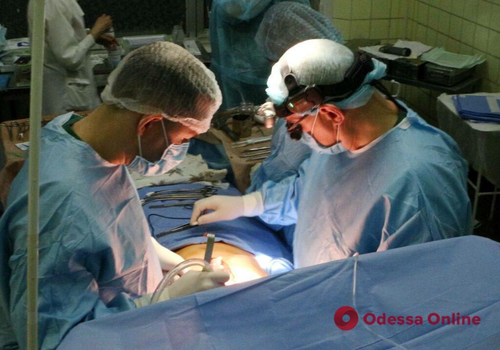 В Одесской городской больнице №1 впервые провели операцию по пересадке сердца (фото, видео)