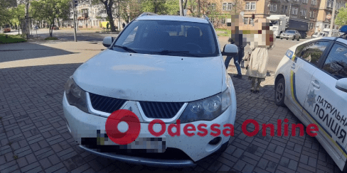 В Одессе на Пересыпи автомобиль сбил мужчину