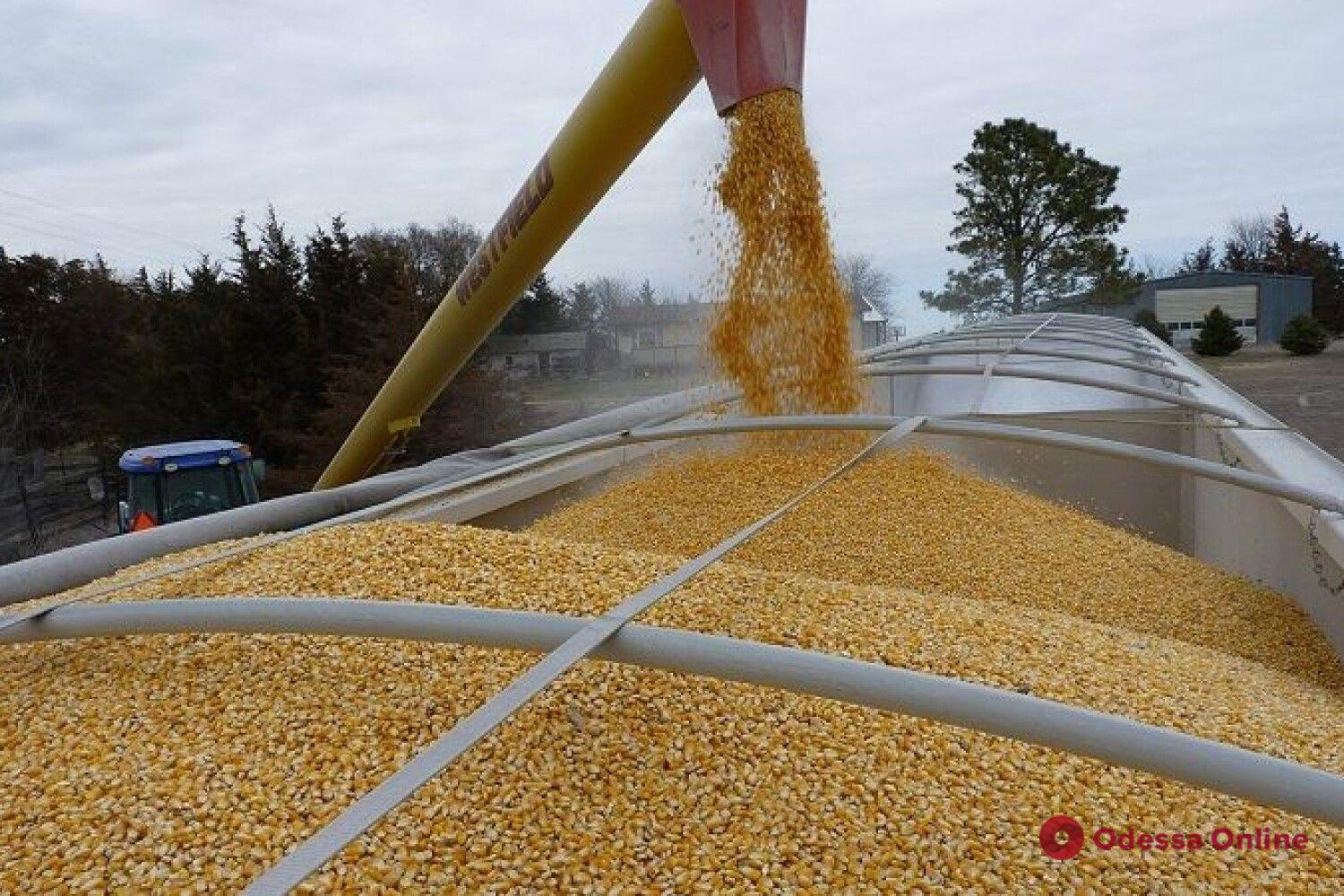 Еврокомиссия на месяц запретила экспорт зерна из Украины в 5 стран