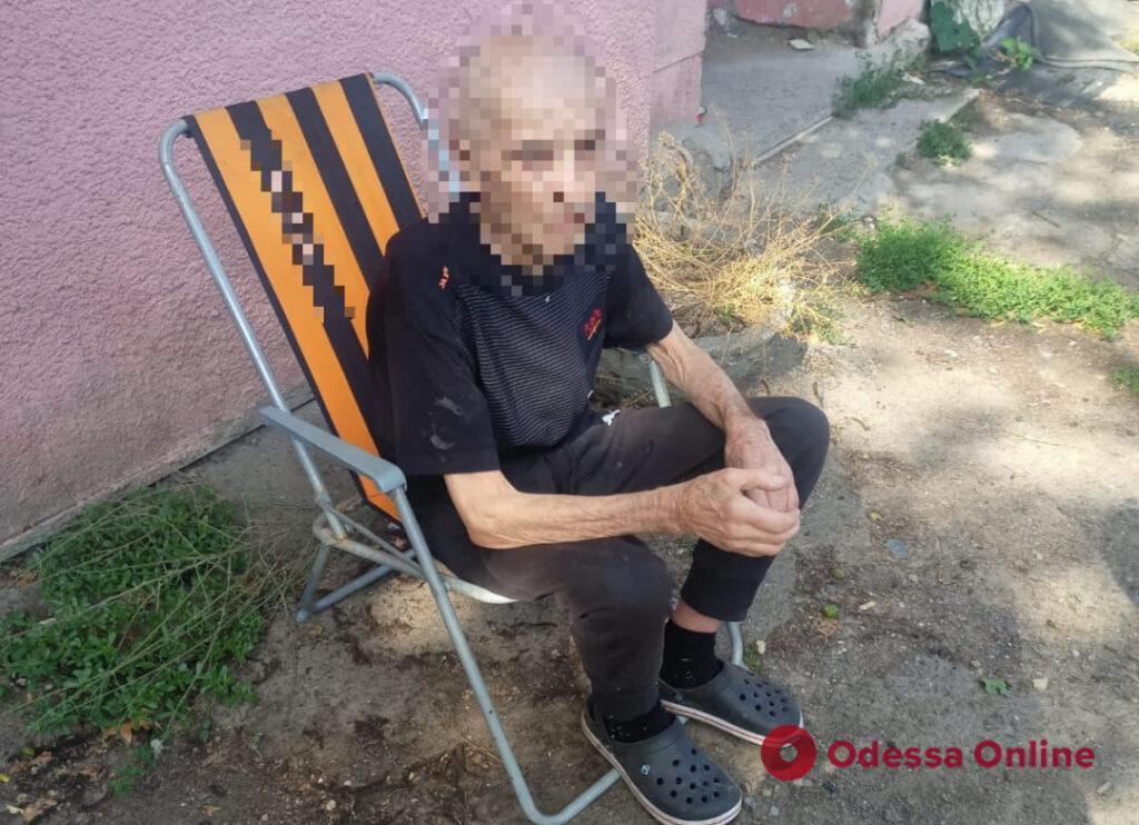 Одесские патрульные вернули домой двух потерявшихся пенсионеров