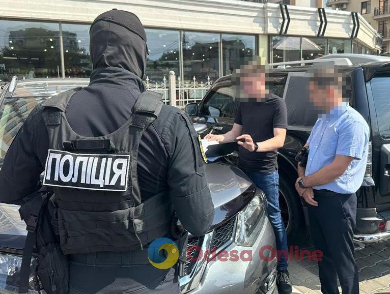 Цена вопроса – 2 тысячи долларов: в Одессе на взятке задержали адвоката