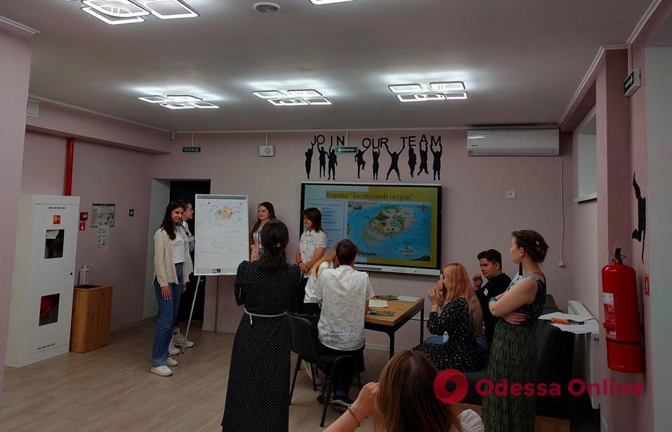 «Сильные вместе»: в Одессе стартовал проект психологической поддержки учеников, их родителей и педагогов