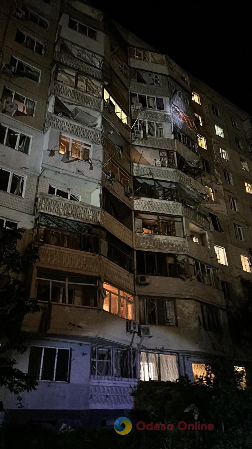В ОК “Південь” показали жахливі наслідки нічної російської атаки на Одесу (фото)