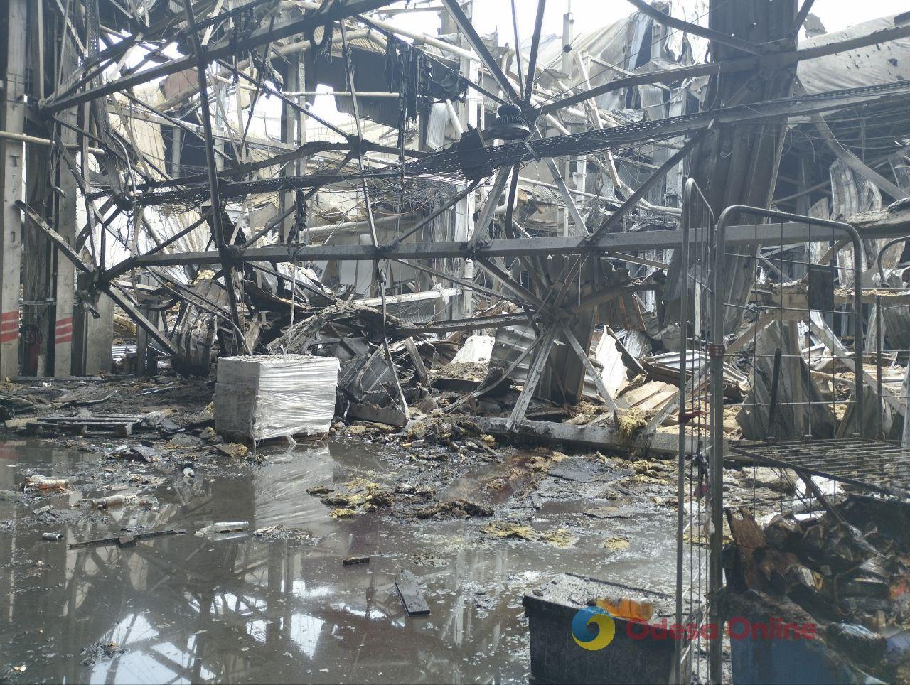 Последствия ночной атаки «Калибрами» на Одессу (фото, видео)