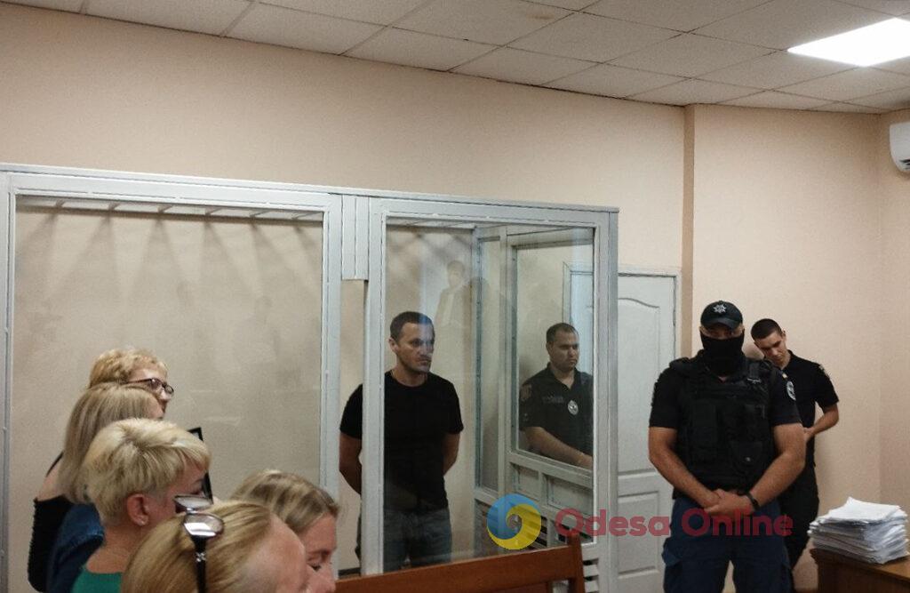 Довічне з конфіскацією майна: суд ухвалив вирок колишньому головному прокурору Миколаївської області