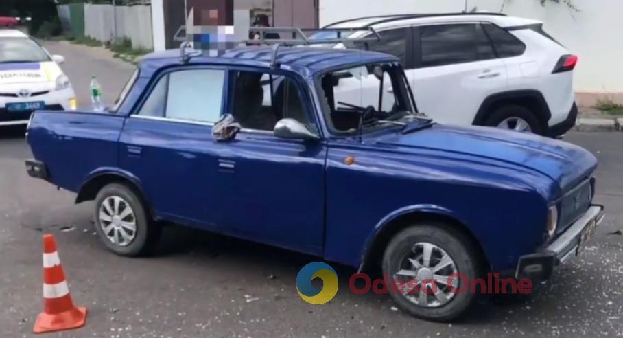 В Одесі зіткнулися Toyota та «Москвич»: двоє постраждалих
