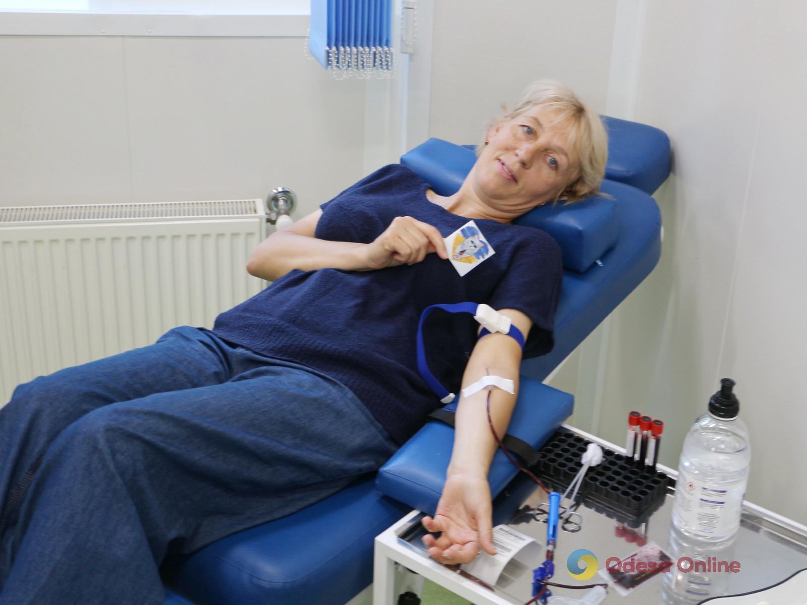 Одеські медики здали близько 80 літрів донорської крові