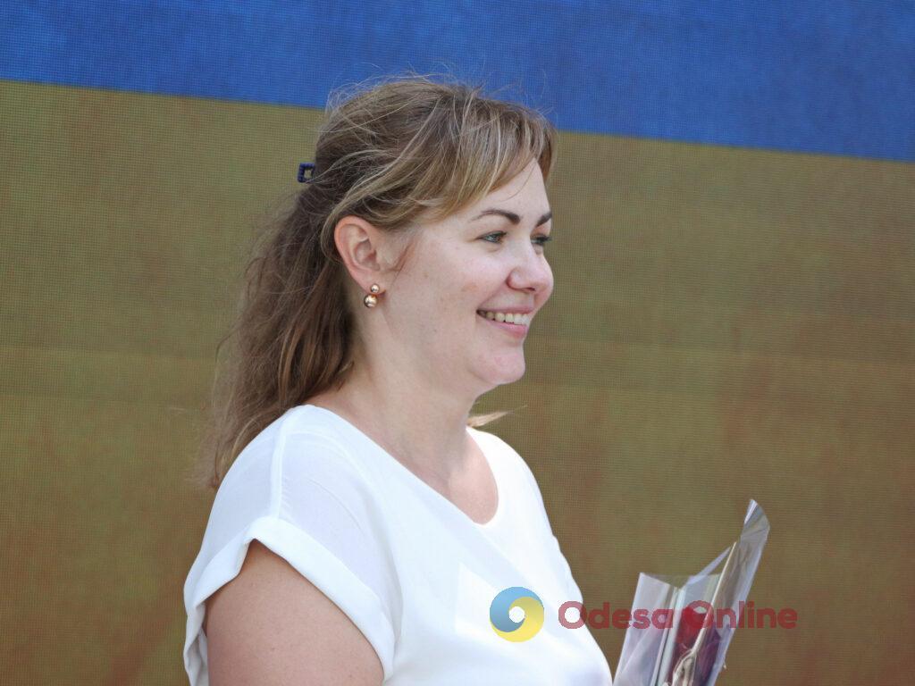 День медработников: мэр Одессы поздравил медиков с праздником и вручил почетные награды