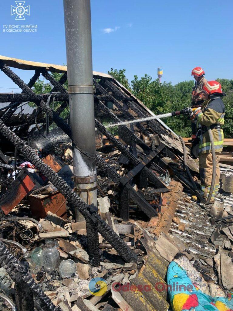 Під Одесою горів приватний житловий будинок (фото)