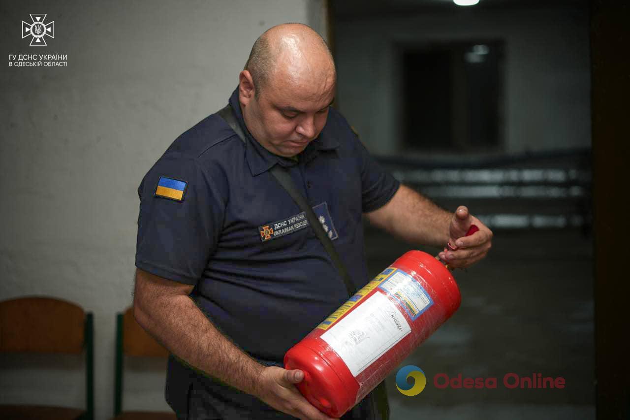 Спасатели проверяют одесские учебные заведения к готовности к 1 сентября
