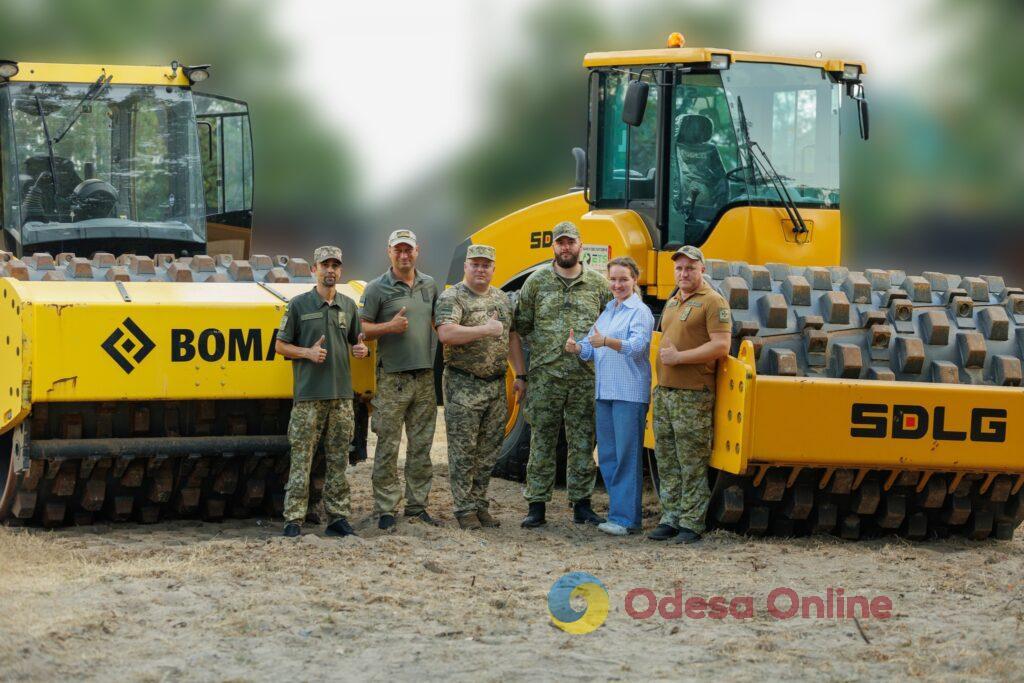 Фонд Вадима Столара та MK Foundation передали прикордонникам необхідну для виконання завдань спецтехніку