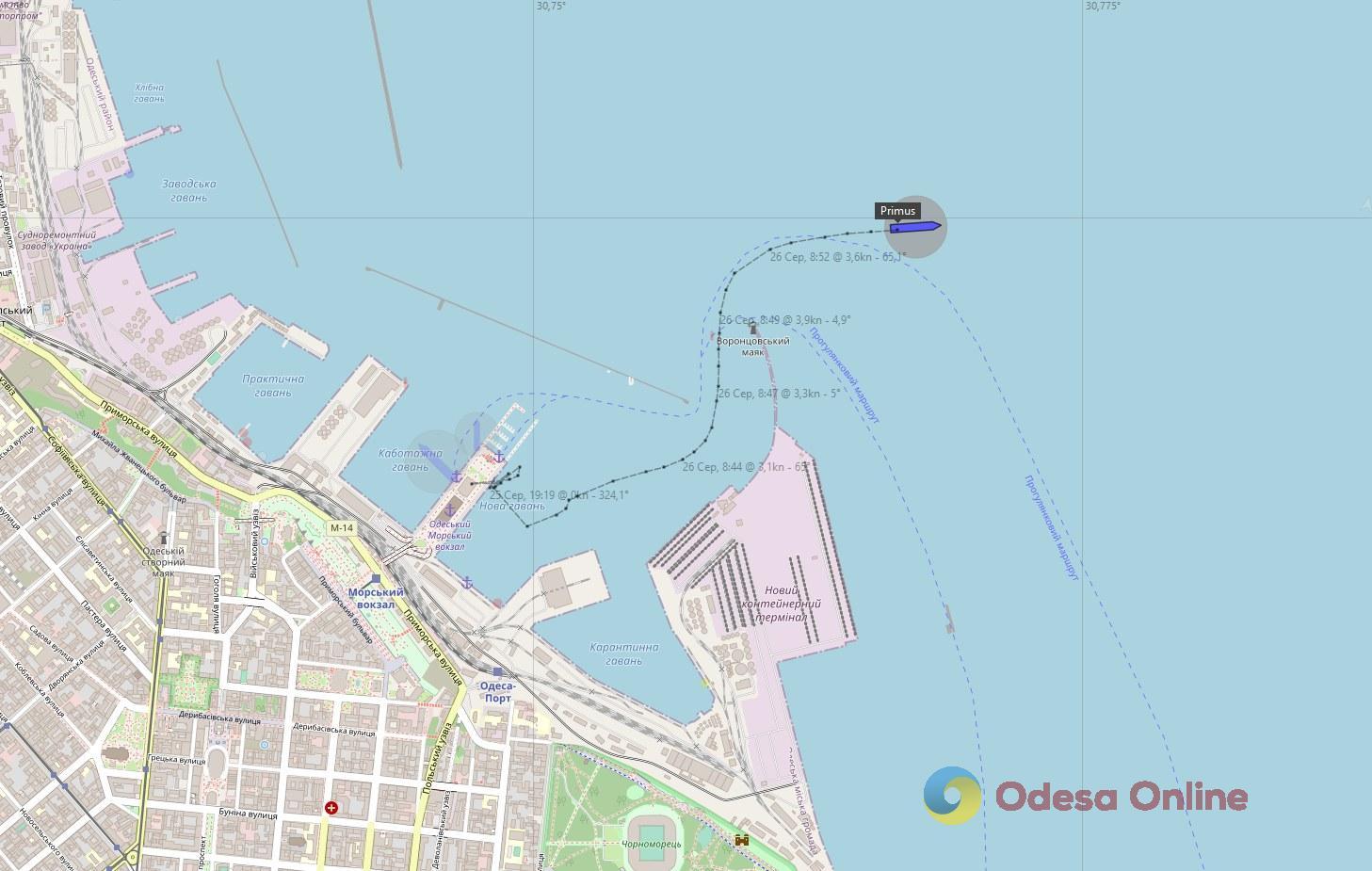 Из акватории Одесского порта вышел второй балкер