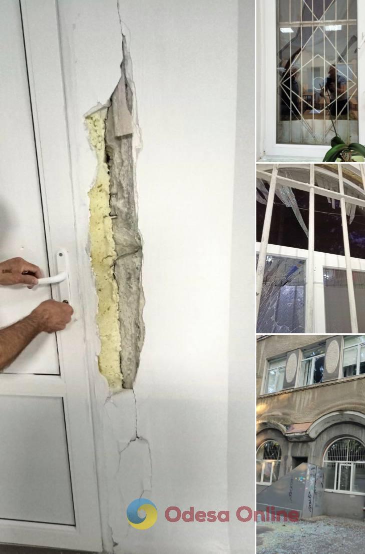 Нічна атака росіян: в Одесі пошкоджені сім закладів освіти