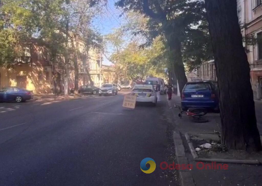 В Одессе водитель Audi сбил велосипедиста