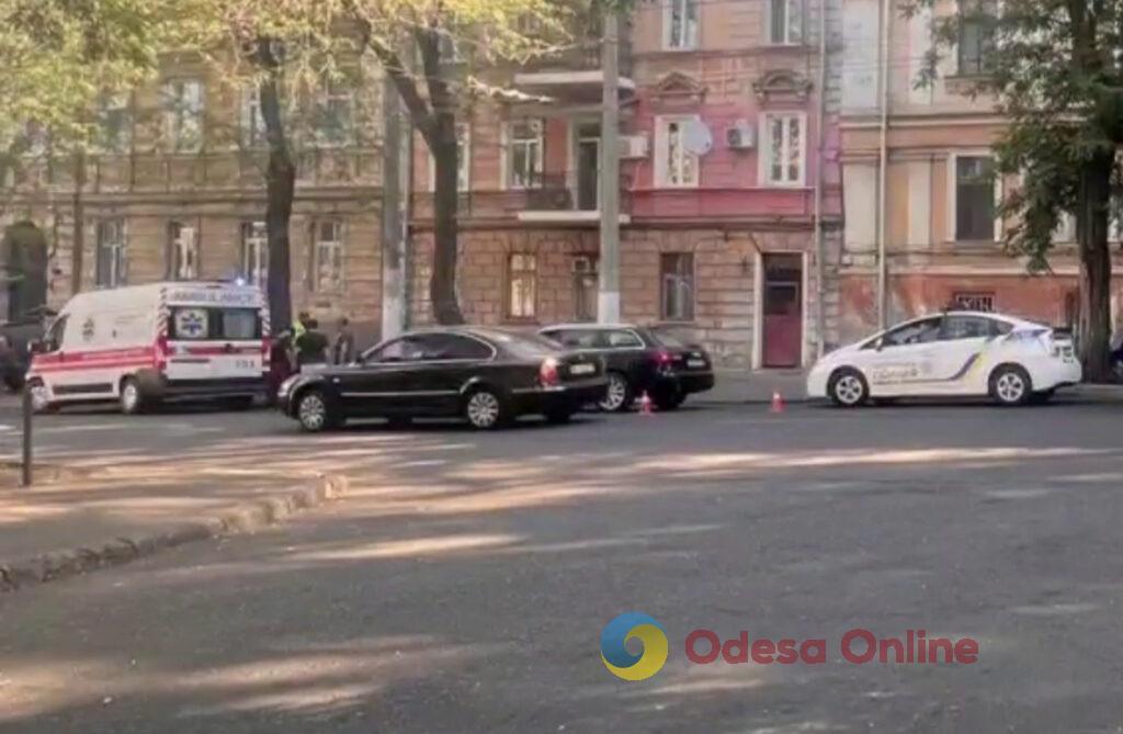 В Одессе водитель Audi сбил велосипедиста