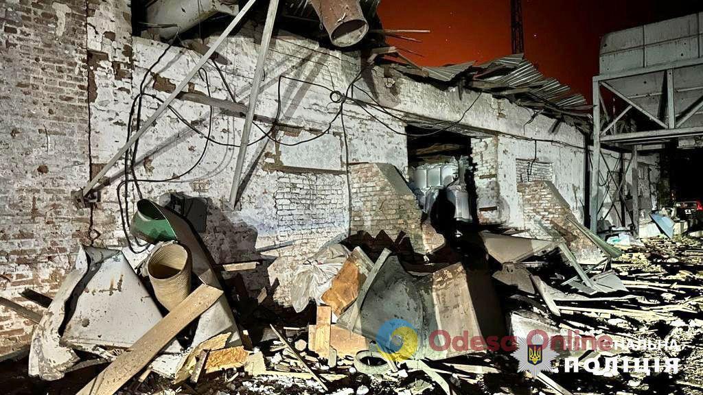 Полиция документирует последствия атаки россии на Одесскую область (фото)