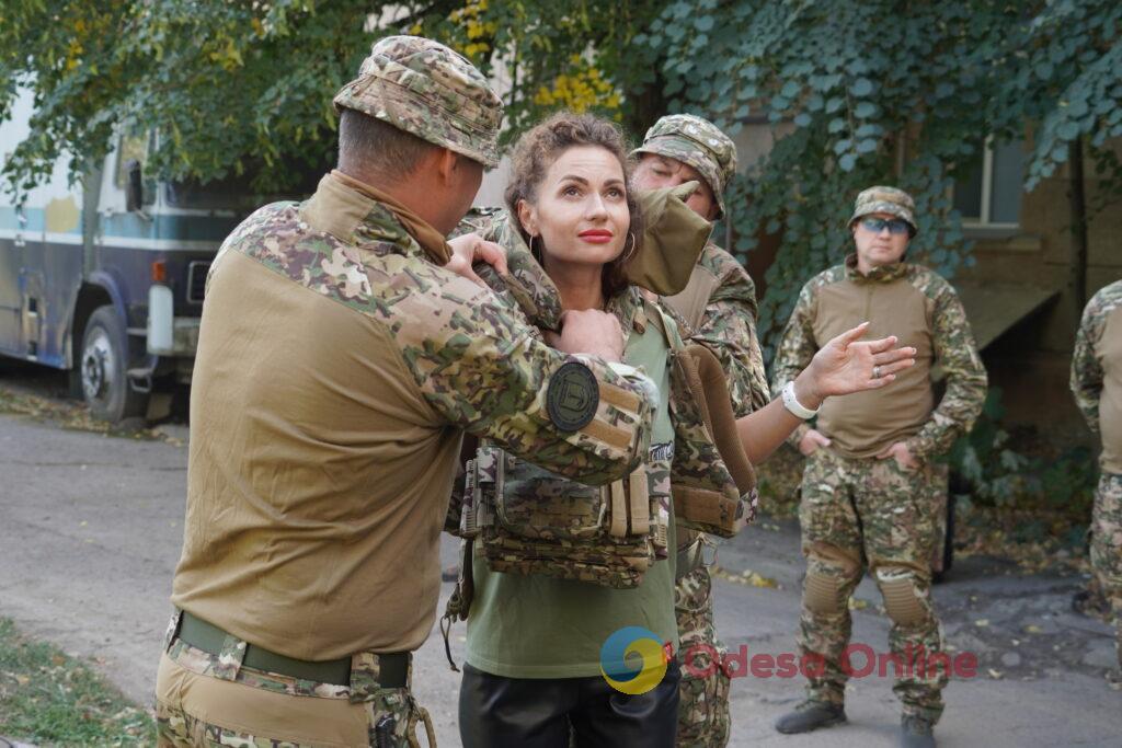Одесские саперы провели мастер-класс по обращению с взрывоопасными предметами (фото)