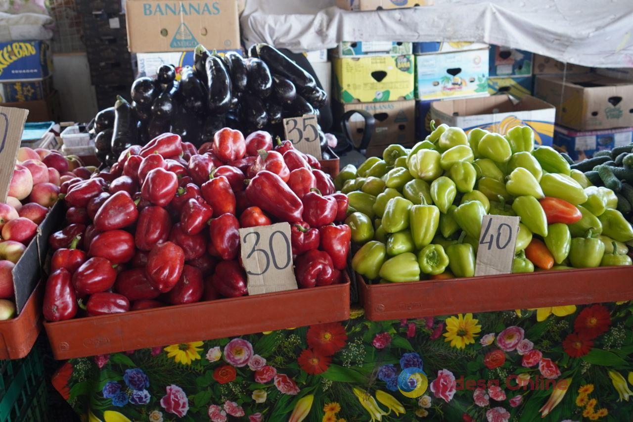 Цветная капуста, брынза и перец: субботние цены на одесском «Привозе»