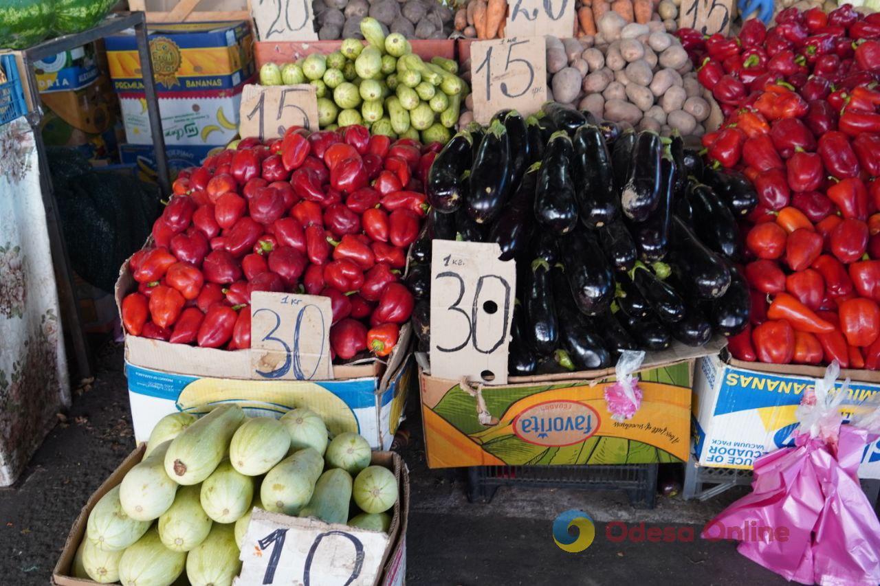 Цветная капуста, брынза и перец: субботние цены на одесском «Привозе»