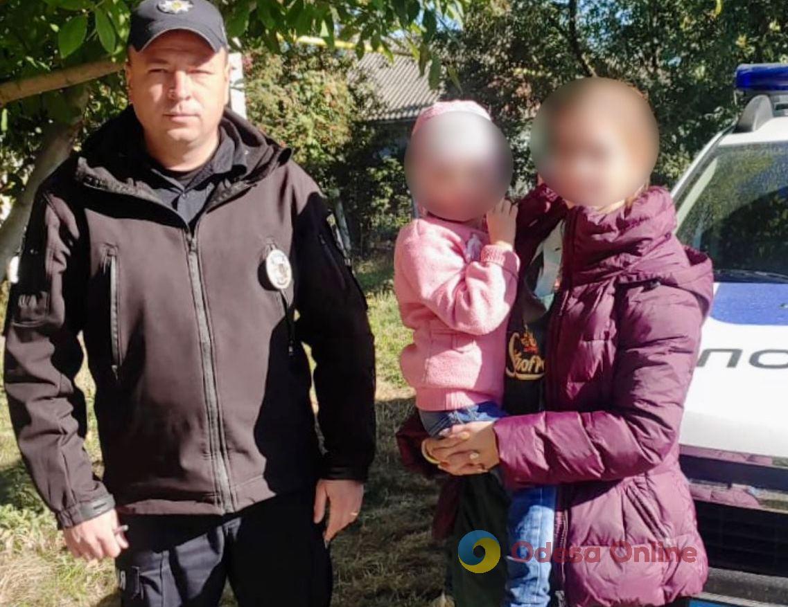 В Одесской области полицейские вместе с 4-летней девочкой разыскали ее маму