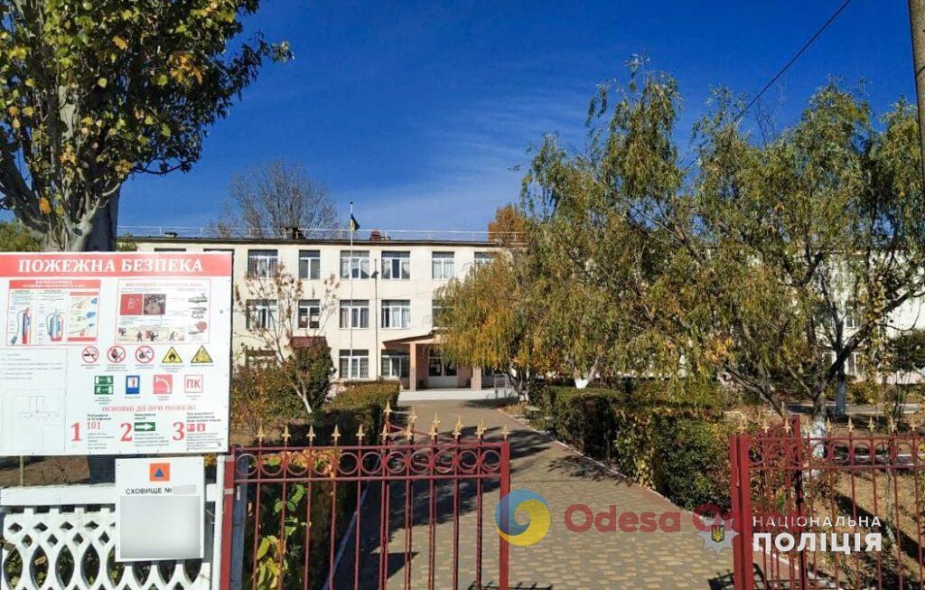 В Одесской области подрядчики получили 700 тысяч гривен из бюджета села за невыполненный ремонт школьного укрытия