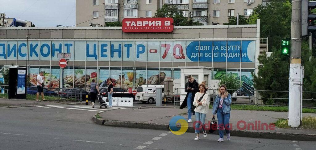 Світлофори на основних перехрестях Київського району Одеси зможуть працювати в умовах блекауту
