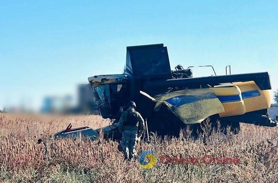 В Николаевской области на вражеской мине подорвался комбайн