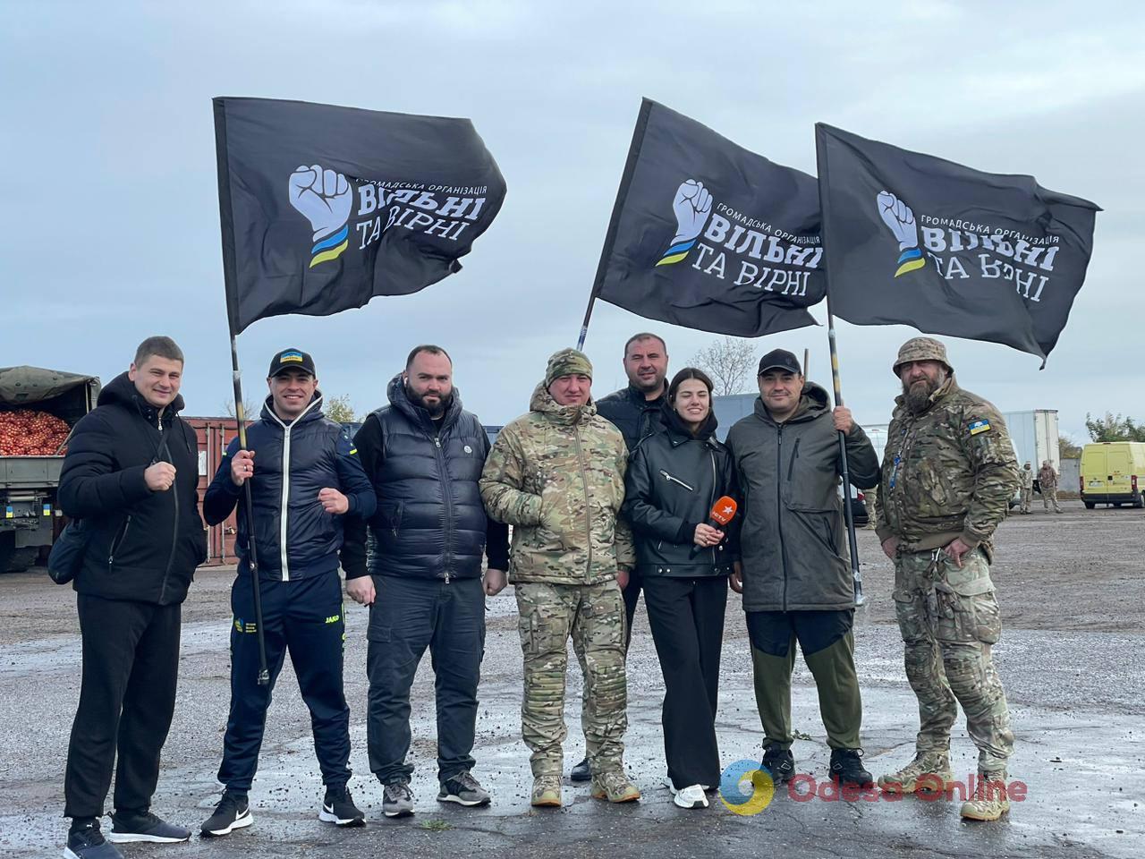 Військові ОК «Південь» отримали від волонтерів позашляховики, багі, десятки дронів та генераторів
