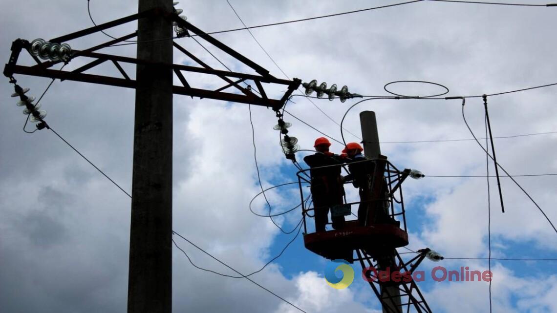 В ожидании непогоды: одесские энергетики переведены в усиленный режим работы