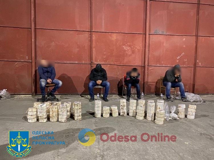 Привезли з Перу кокаїн: на Одещині винесли вирок контрабандистам
