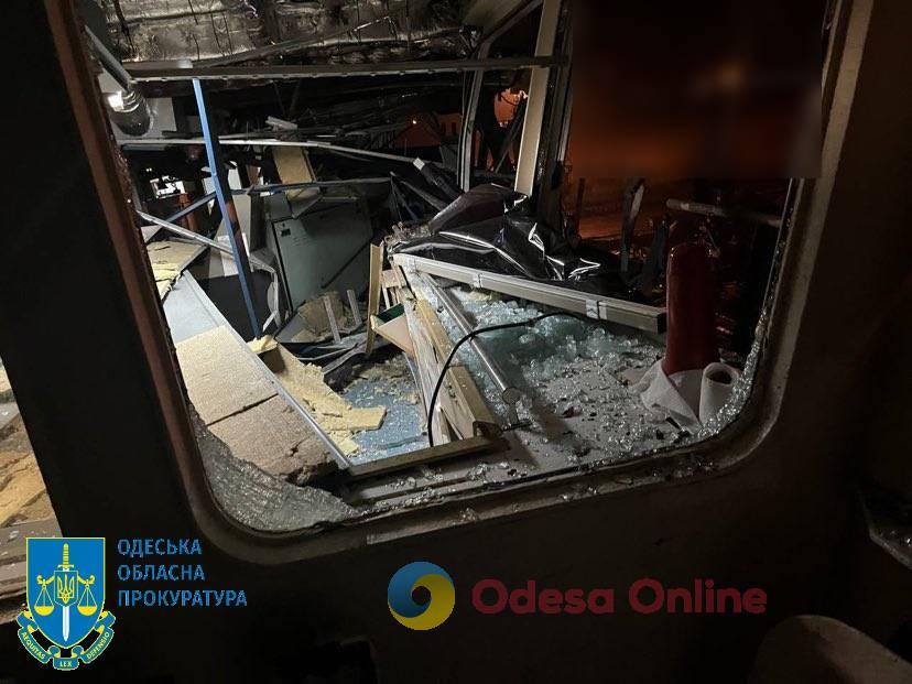Нарушение законов и обычаев войны: прокуратура расследует ракетный удар по одному из портов Одесской области (фото)