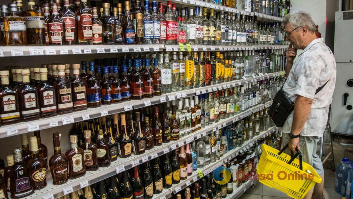 В правительстве предлагают повысить минимальные цены на алкоголь
