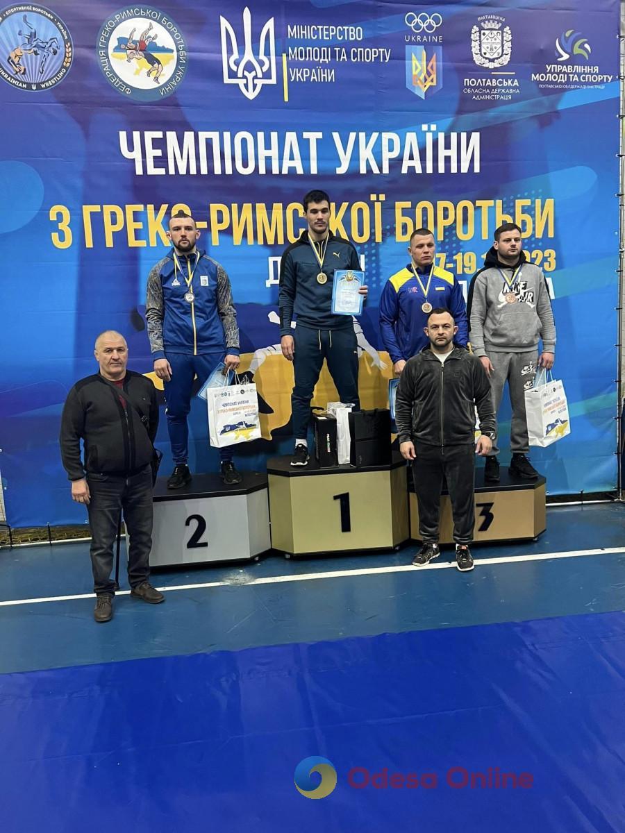 Одесские борцы завоевали на чемпионате Украины золотую и бронзовую медали