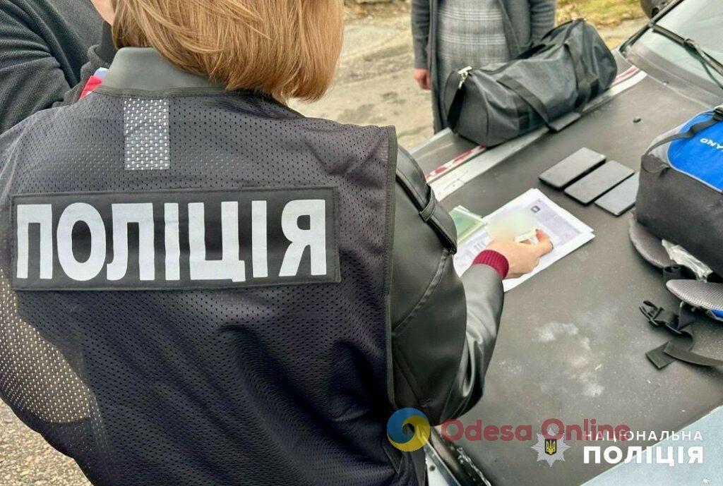 По пять тысяч долларов с человека: одессит организовал канал вывоза мужчин в Молдову