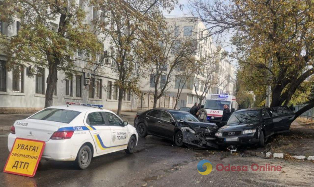 ДТП в Приморском районе: пострадали двое взрослых и ребенок